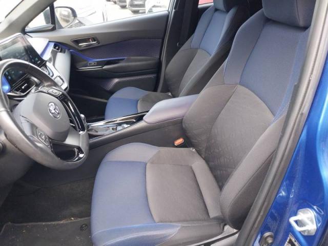 Toyota C-Hr image 3
