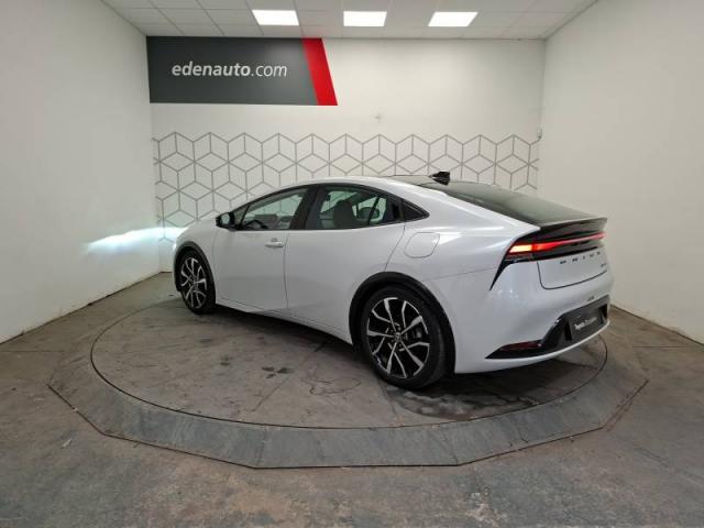 Toyota Prius image 6