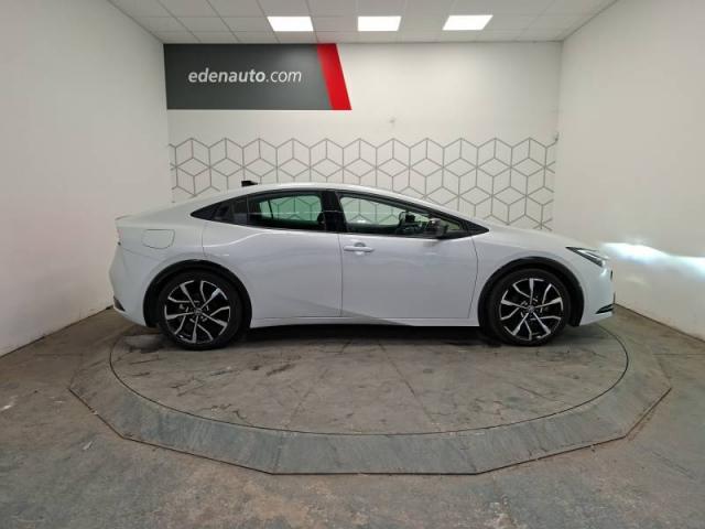 Toyota Prius image 8