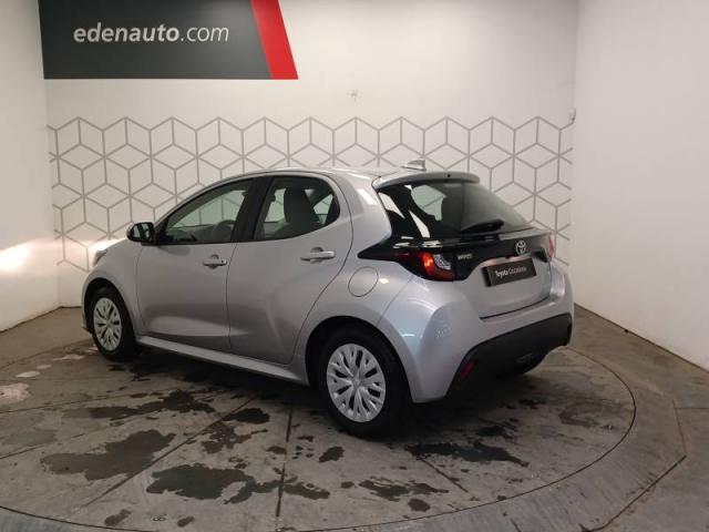 Toyota Yaris image 2