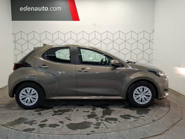 Toyota Yaris image 2