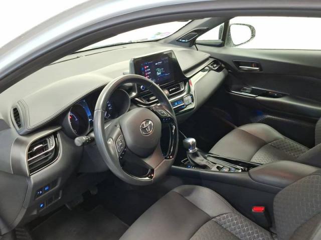 Toyota C-Hr image 3