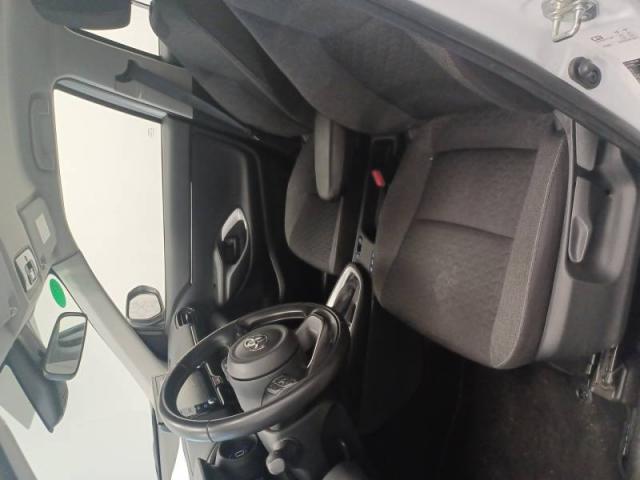 Toyota Yaris image 9