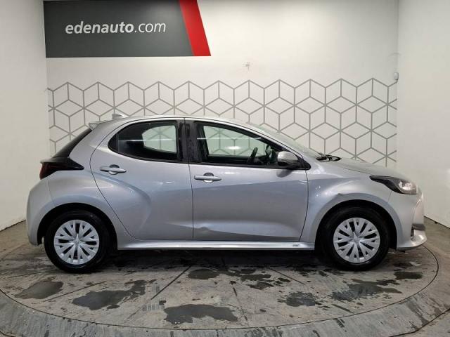 Toyota Yaris image 2