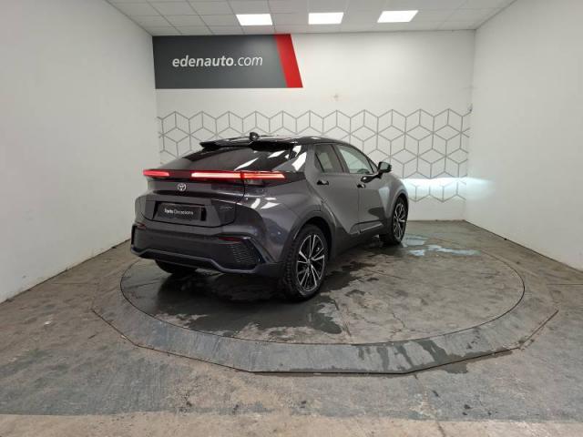 Toyota C-Hr image 9