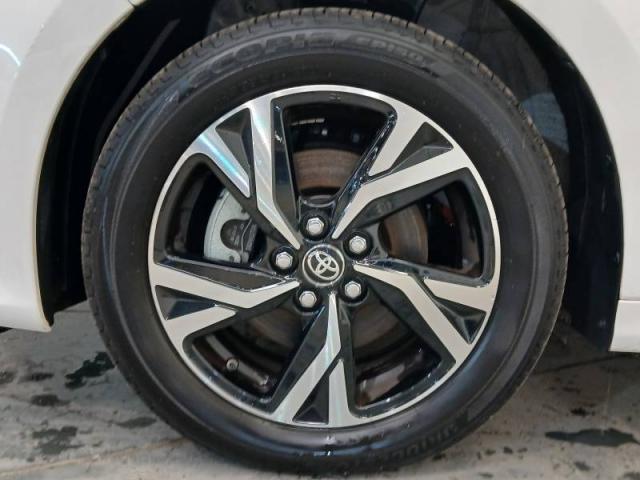 Toyota Yaris image 8