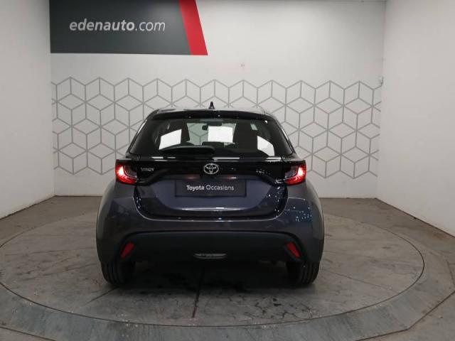 Toyota Yaris image 2