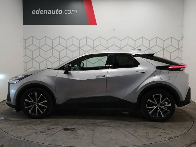 Toyota C-Hr image 9