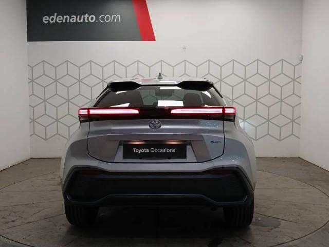 Toyota C-Hr image 1