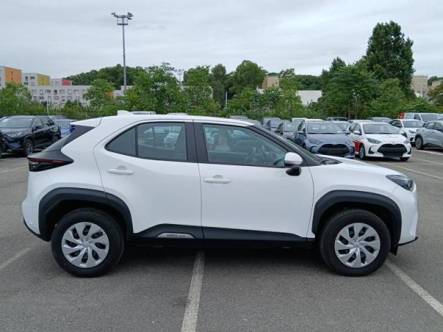 Toyota Yaris image 8