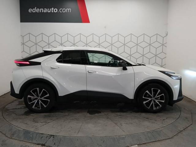 Toyota C-Hr image 7