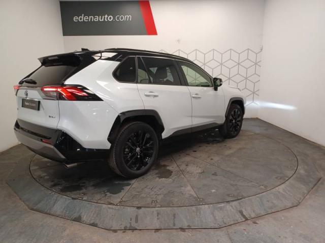 Toyota Rav4 image 1