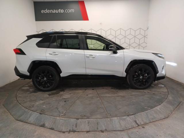 Toyota Rav4 image 9