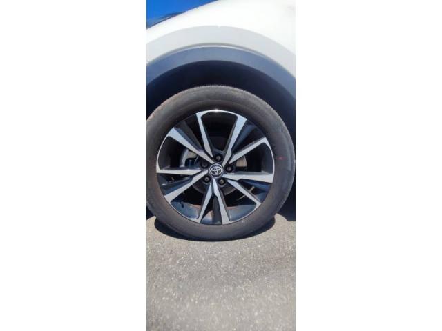 Toyota C-Hr image 1
