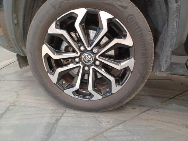 Toyota Yaris image 8