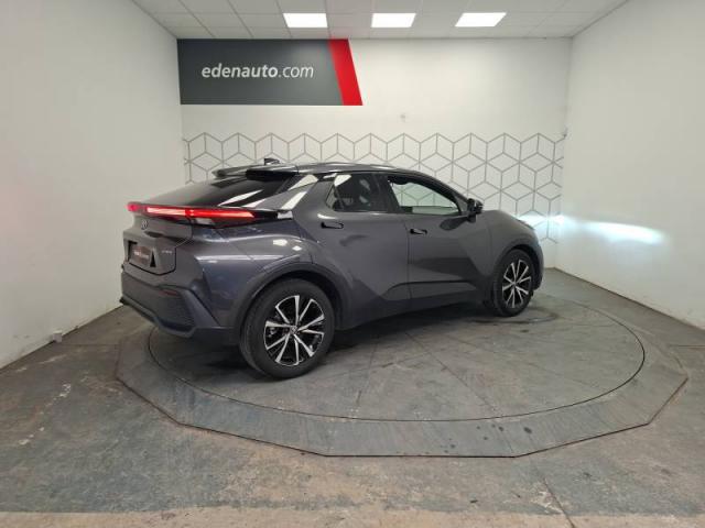 Toyota C-Hr image 5
