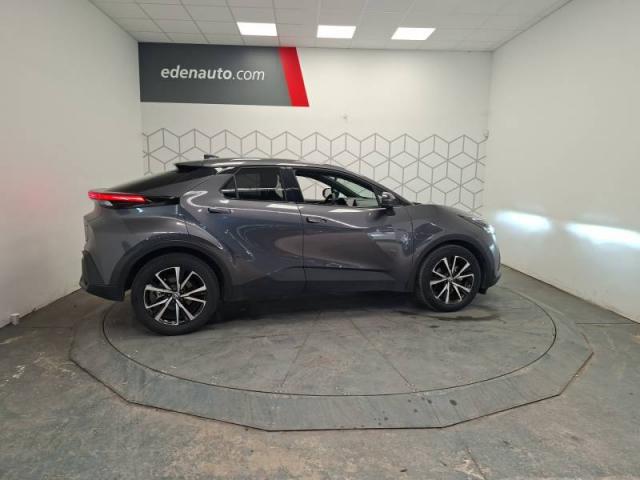 Toyota C-Hr image 8