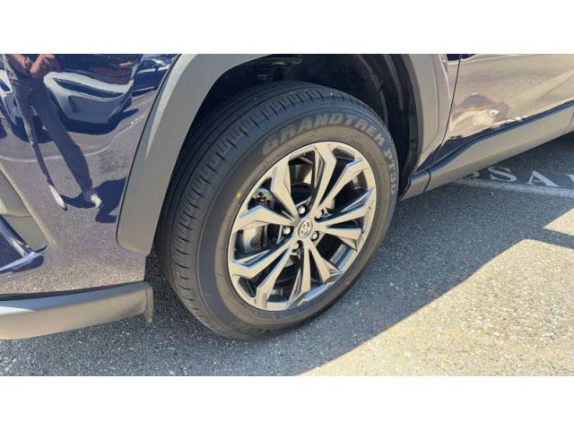 Toyota Rav4 image 2