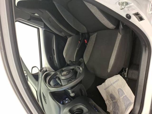 Toyota Aygo X image 4