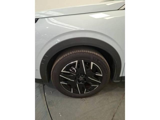 Peugeot 3008 image 1