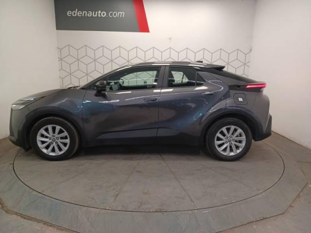 Toyota C-Hr image 8
