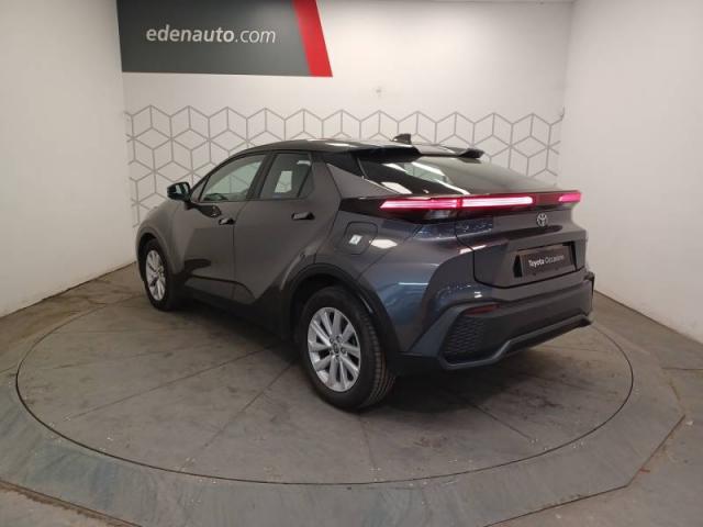 Toyota C-Hr image 1