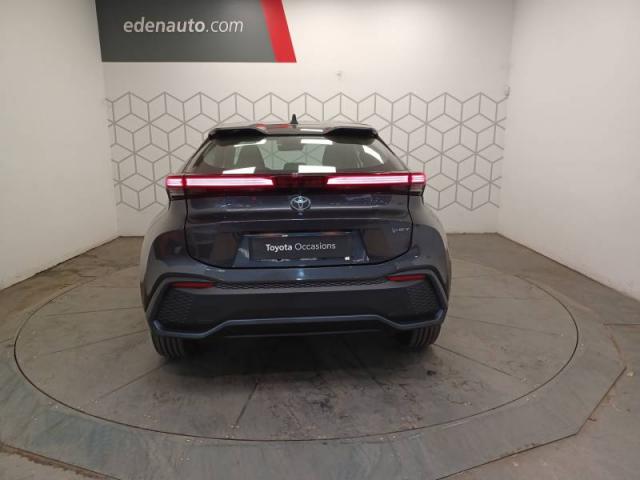 Toyota C-Hr image 5