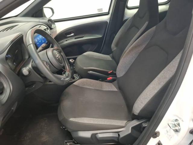 Toyota Aygo X image 9