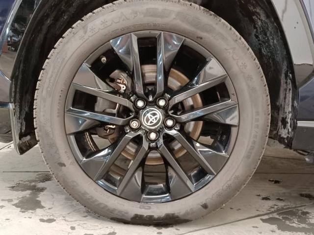 Toyota Rav4 image 4