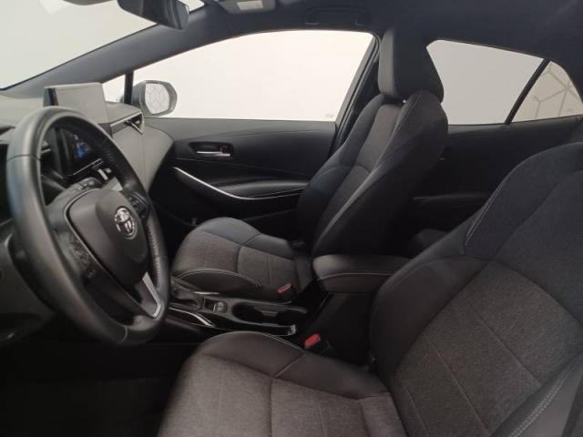 Toyota Corolla image 9