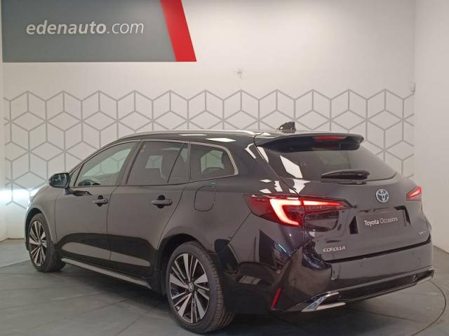 Toyota Corolla image 5
