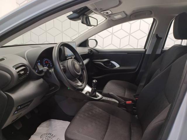 Toyota Yaris image 3