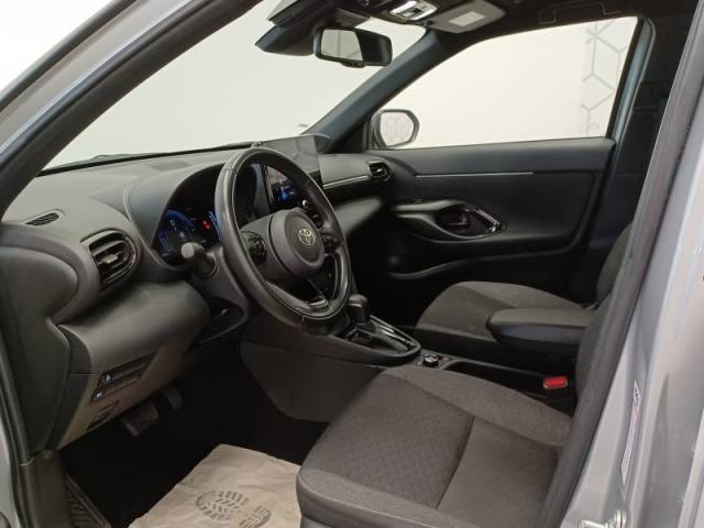 Toyota Yaris image 6