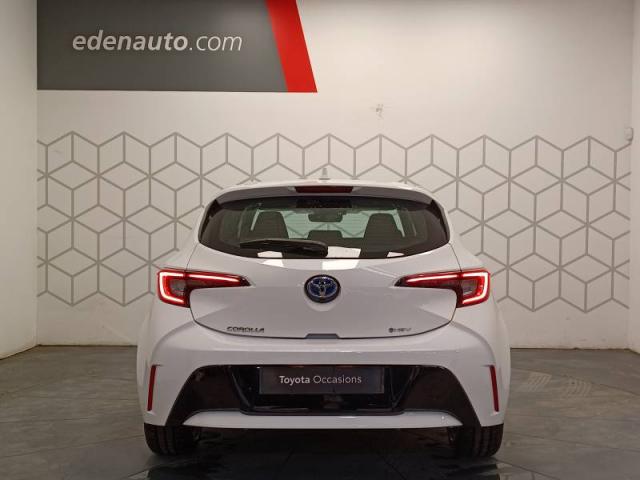 Toyota Corolla image 2