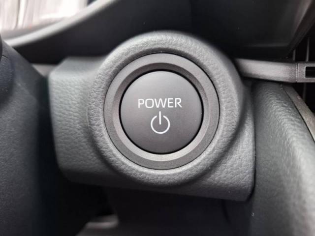 Toyota C-Hr image 5