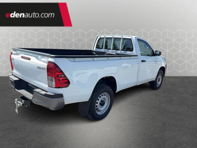 Toyota Hilux image 4