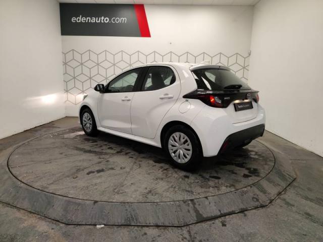 Toyota Yaris image 2