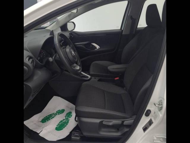 Toyota Yaris image 3