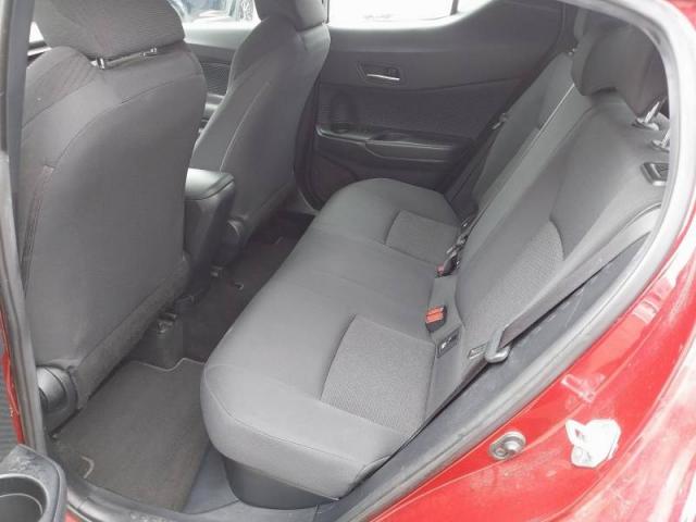Toyota C-Hr image 1