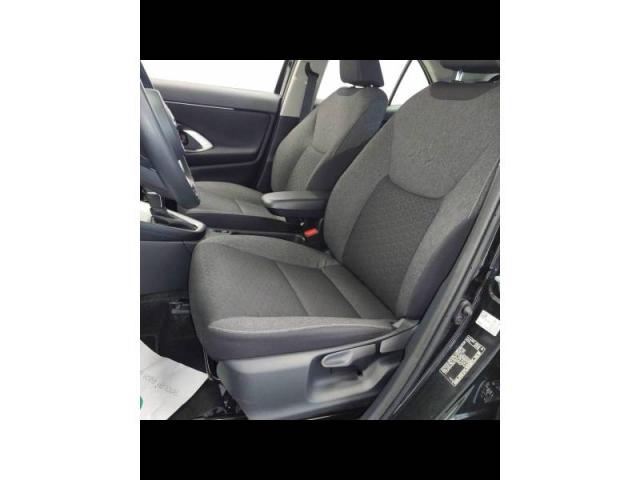 Toyota Yaris image 7