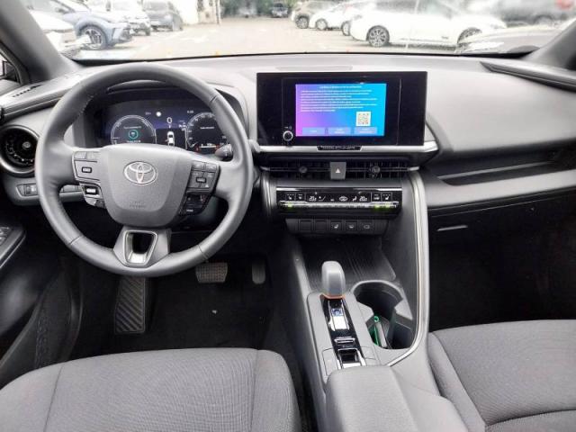 Toyota C-Hr image 8