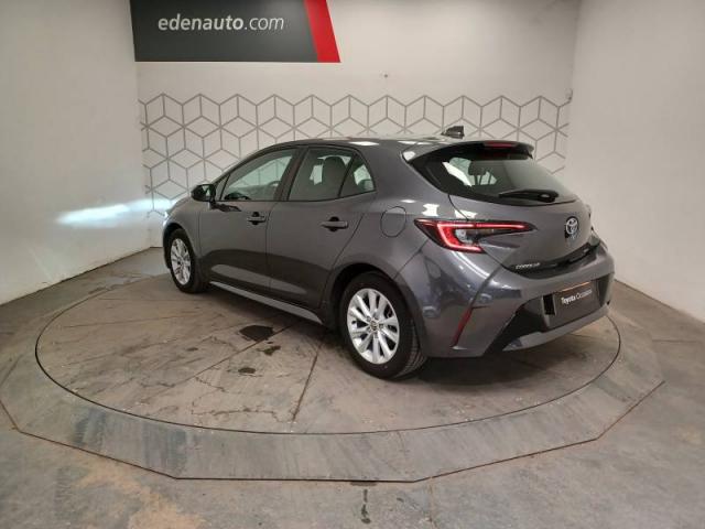 Toyota Corolla image 9