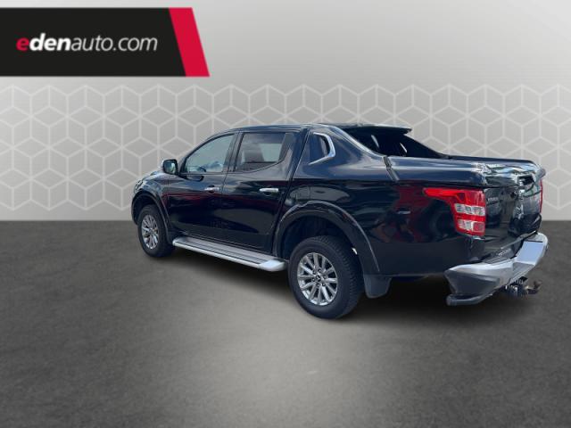 Mitsubishi Pick-Up image 1