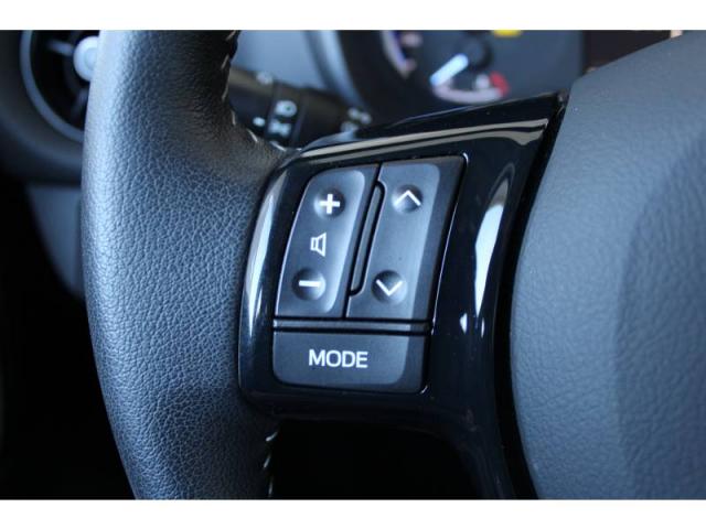 Toyota Yaris image 9