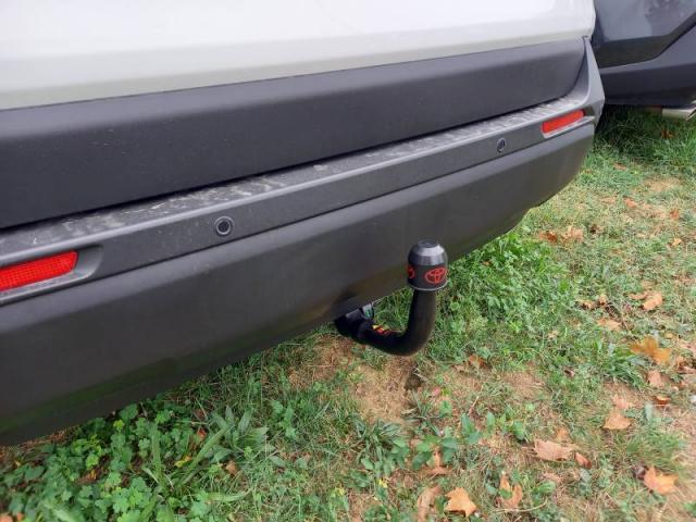 Toyota Rav4 image 5
