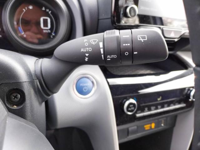 Toyota Yaris image 8