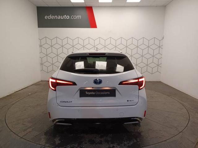 Toyota Corolla image 5