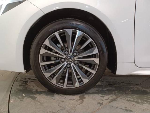 Toyota Corolla image 9