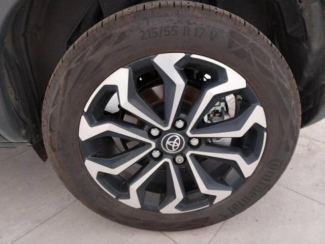 Toyota Yaris image 8