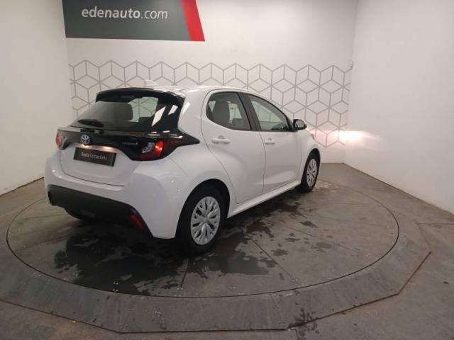 Toyota Yaris image 2